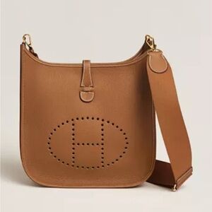 NEW w/Receipt HERMES Gold Clemence  GHW Evelyne III 29 PM, Stamp K -2025